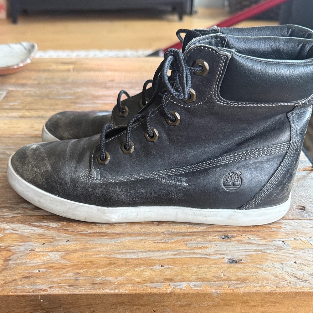 Timberland Black Leather Lace-Up High-Top Sneakers with White Sole